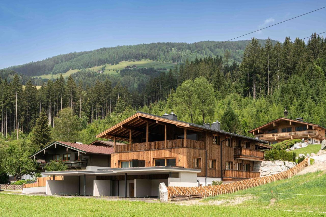 Hohe Tauern Lofts Panoramabahn By Alpina-Holiday Dorf  Exterior foto